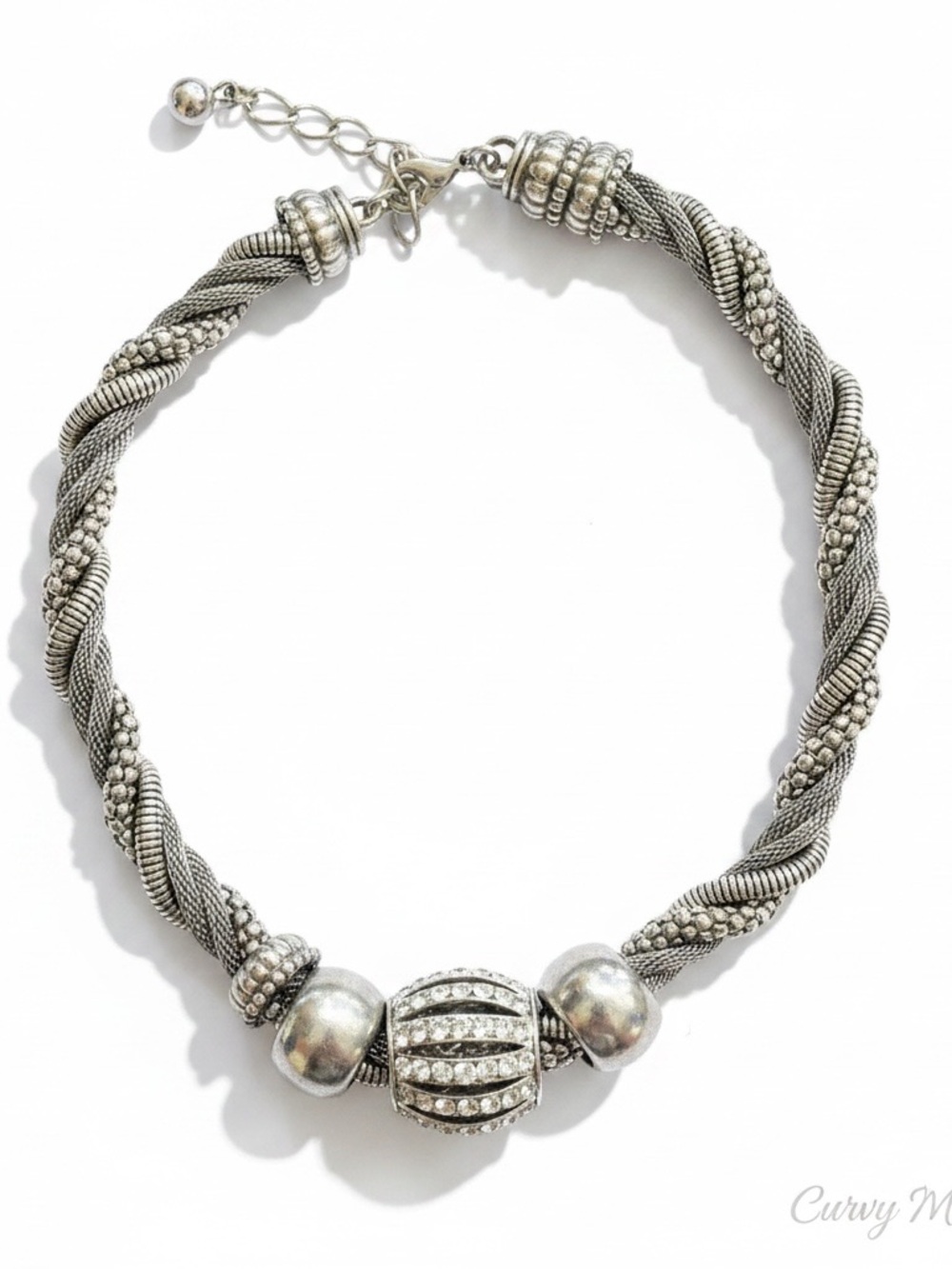 Vintage estate sale Necklace  16 inches and gorgeous